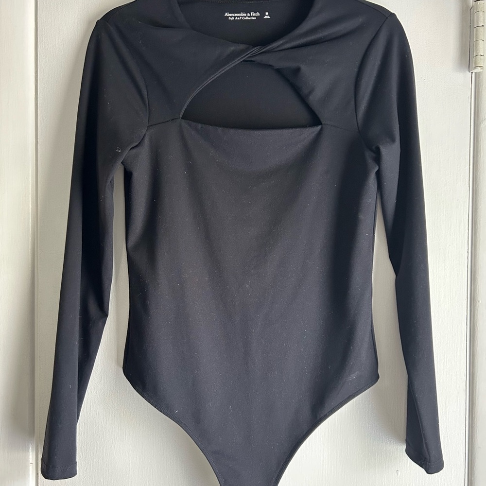 Chic Black Long Sleeve Bodysuit